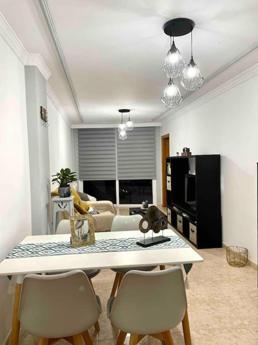 Apartamento Catalina Los Llanos De Aridane Luaran gambar