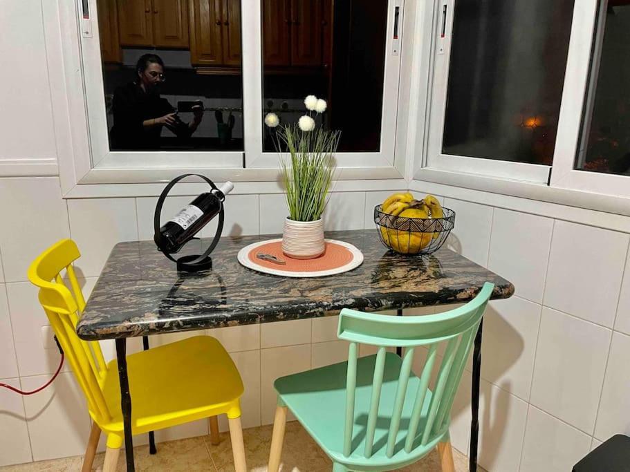 Apartamento Catalina Los Llanos De Aridane Luaran gambar