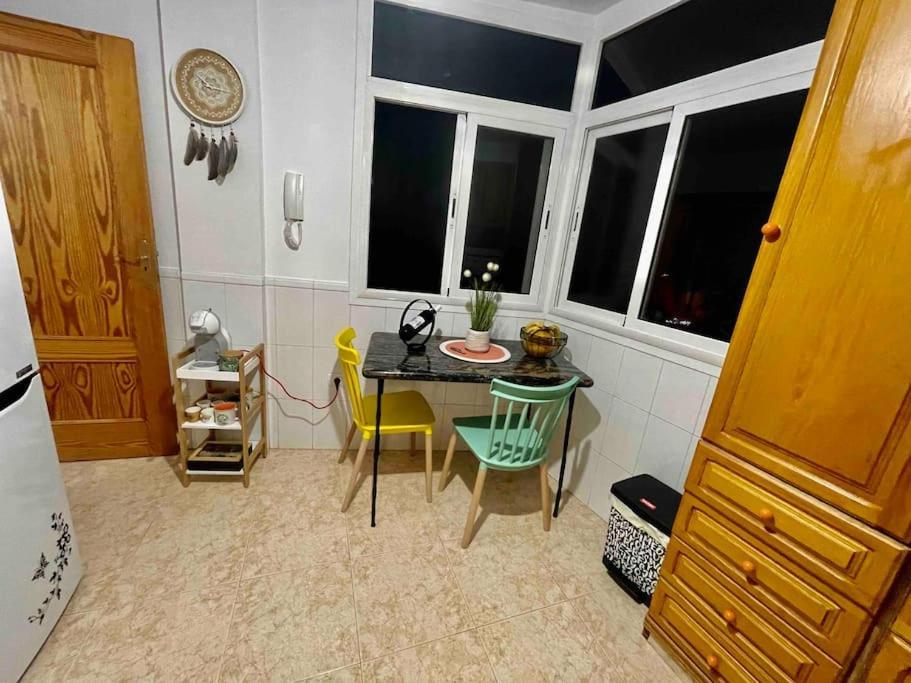 Apartamento Catalina Los Llanos De Aridane Luaran gambar